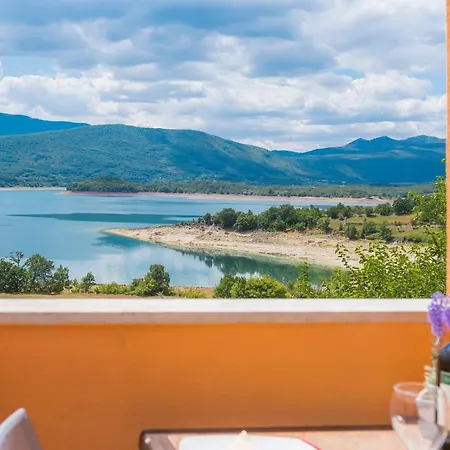 Country house And Budisa Vrlika